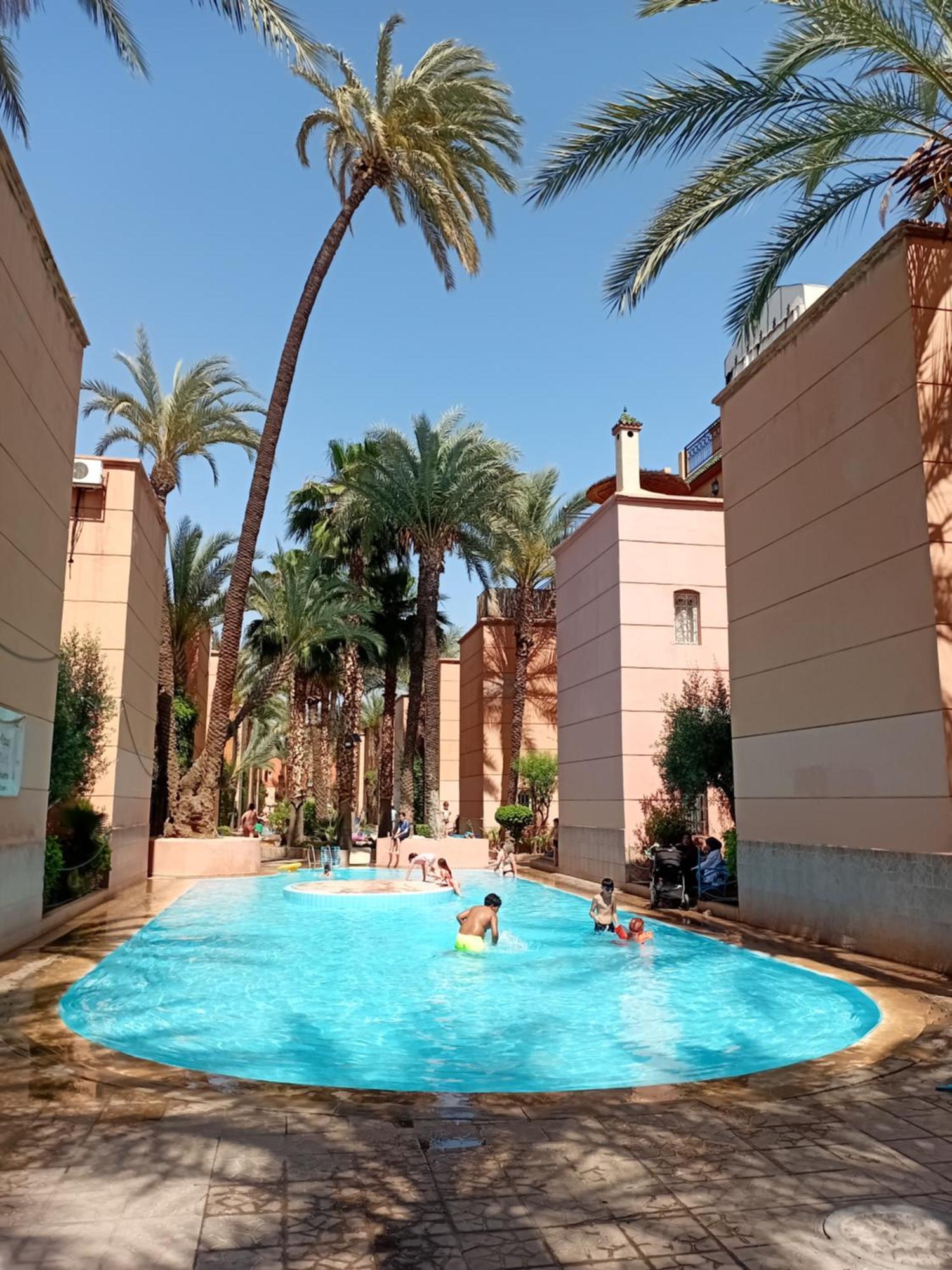 Riad Le Shams Marrakesh Bagian luar foto